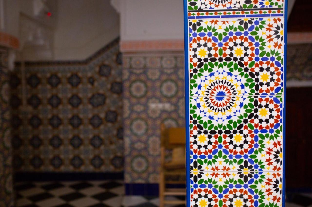 Mosaic Hostel Marrakesh Exterior photo